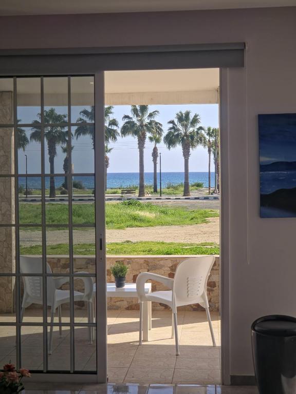 2 bedroom home sea view - B&B Pýla