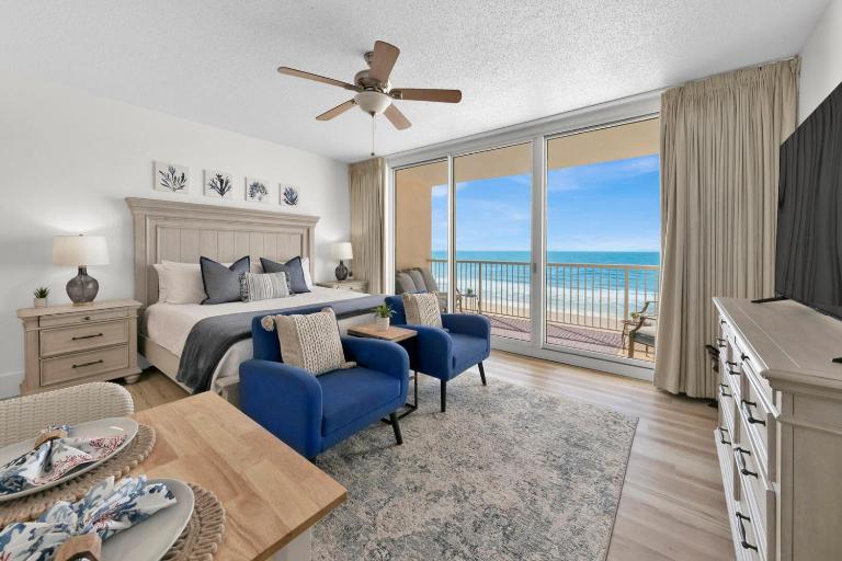Beachfront Studio #509 at Majestic - Chambres d'hôtes Panama City Beach