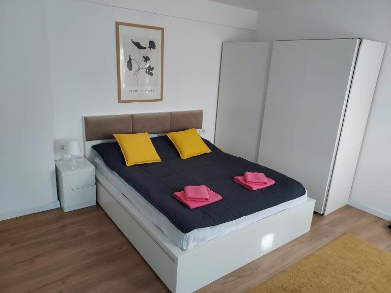 Sky Residence Airport Therme Otopeni 12 - Bed and Breakfast Otopeni