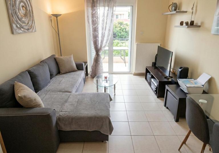 Holiday & Business Furnished Apartments - Chambres d'hôtes Mýtikas