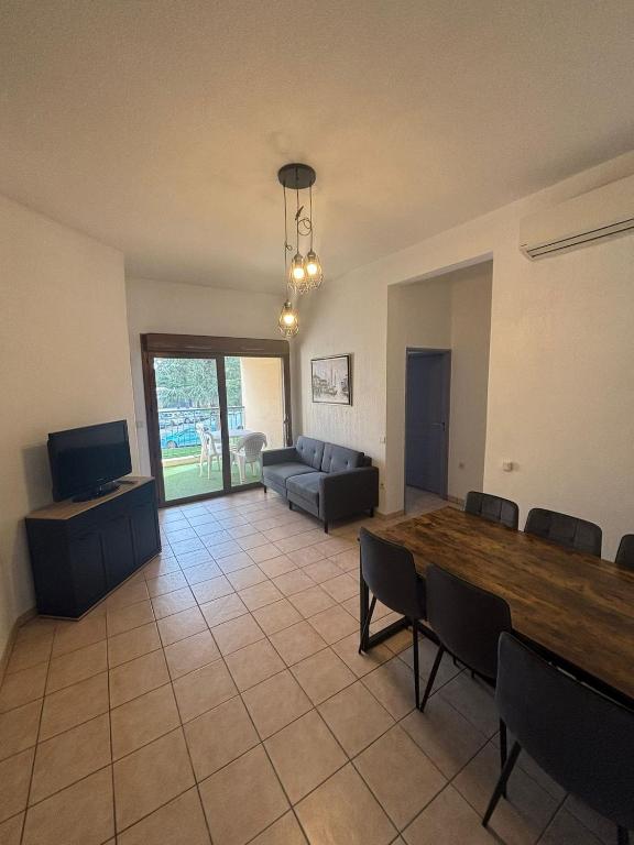 Lou de Laly - 2 bedrooms - Pool - Uzès Center - Chambres d'hôtes Uzès