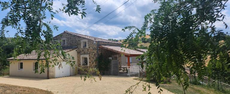 Gîte Le 1935 Évasion en Ardèche, au cœur de la campagne, idéal pour balades à vélo et moto - B&B Saint-Sylvestre