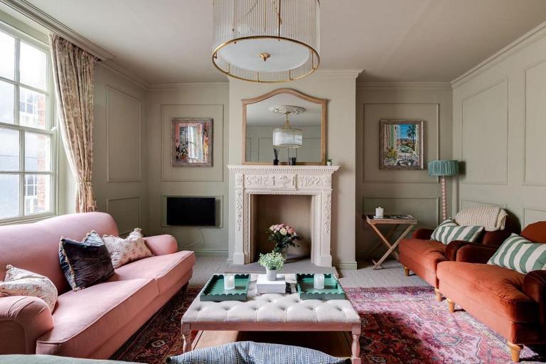 Luxury Georgian Townhouse sleeps 10 parking - Bed and Breakfast Chester
