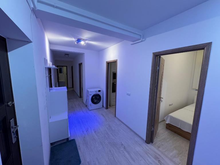 Staywell 4 rooms apartament - B&B Suceava