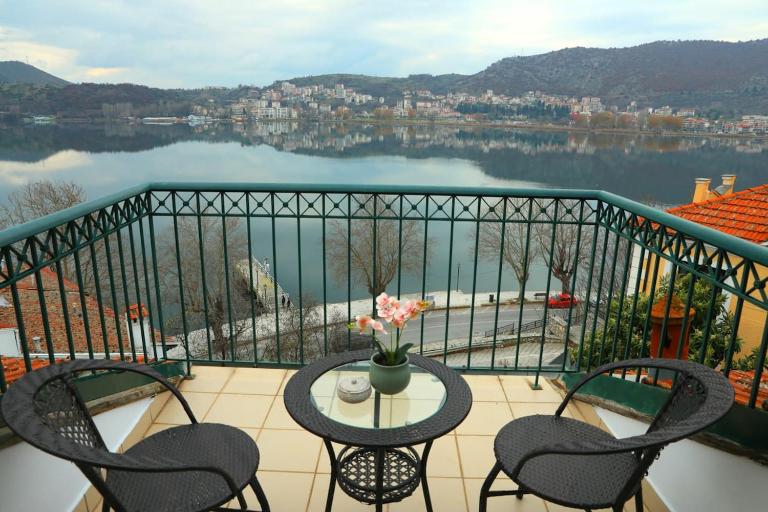 Lacus Orestias - unlimited view - B&B Kastoria