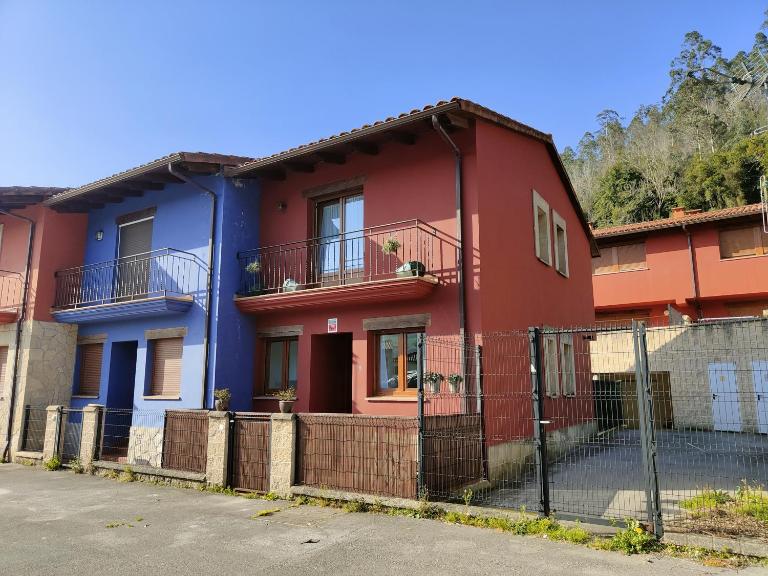 Casa Brisa Cantabrica - Family House - Molleda - Bed and Breakfast Molleda