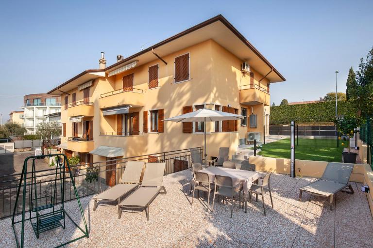 Manu Home & Sun - Bed and Breakfast Bardolino
