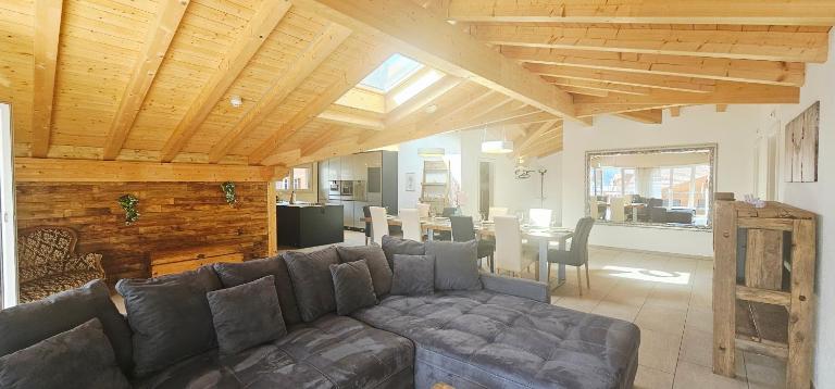 Jungfrau Penthouse - Aare Jungfrau AG - Bed and Breakfast Wilderswil
