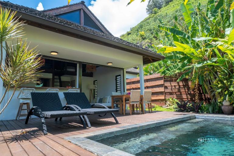 Villa Māha Iti 2 - Little Villa w Private Pool - Bed and Breakfast Papetoai
