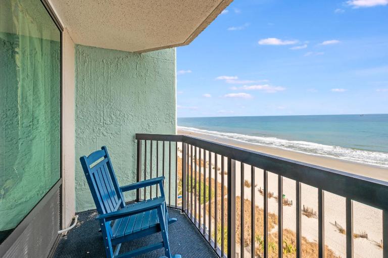 Oceanfront condo Heated Pools & Breathtaking View! - Chambres d'hôtes Myrtle Beach