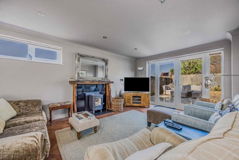 Gorgeous Bosham Family Home w Garden - Pass the Keys - Chambres d'hôtes Chichester