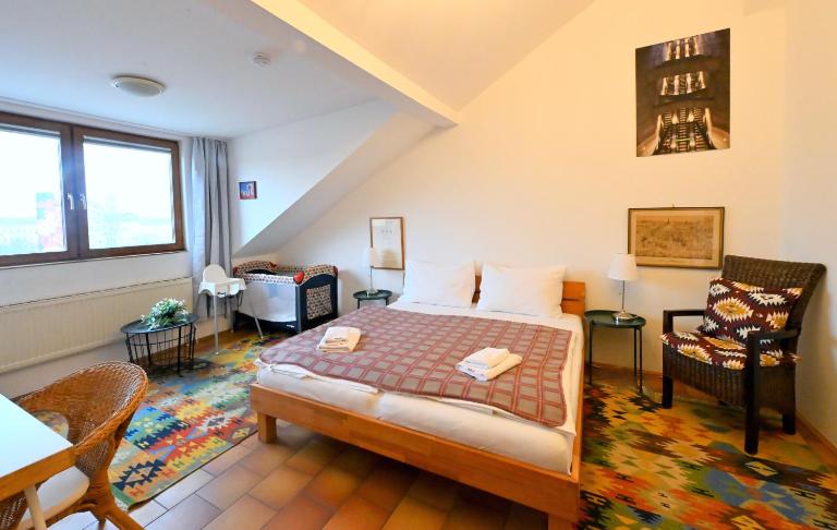 Charming Attic Apartment near Messe Wien and Center - Ferienwohnung Wien