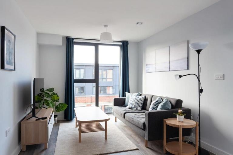 Contemporary 1BED Apartment in Birmingham w WiFi - B&B Birmingham