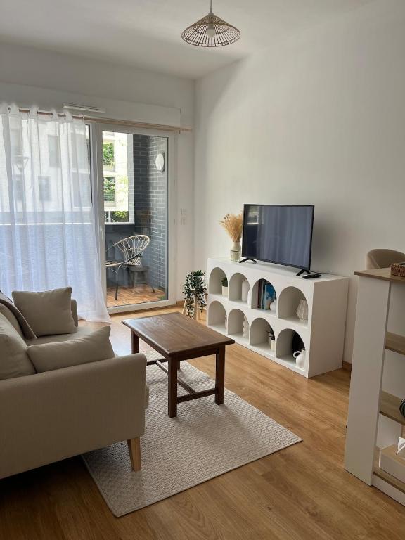 Cozy apartment with free parking - B&B Rennes