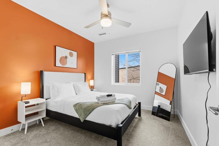Unit 218 - B&B Cleveland