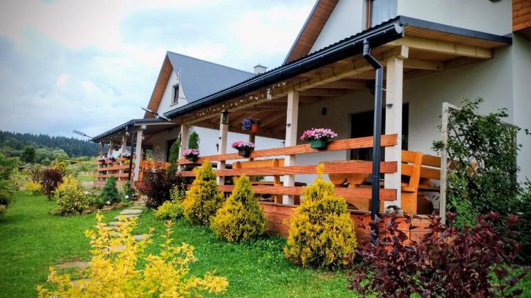 Domki w Bieszczadzkiej Dolinie - B&B Ustrzyki Dolne