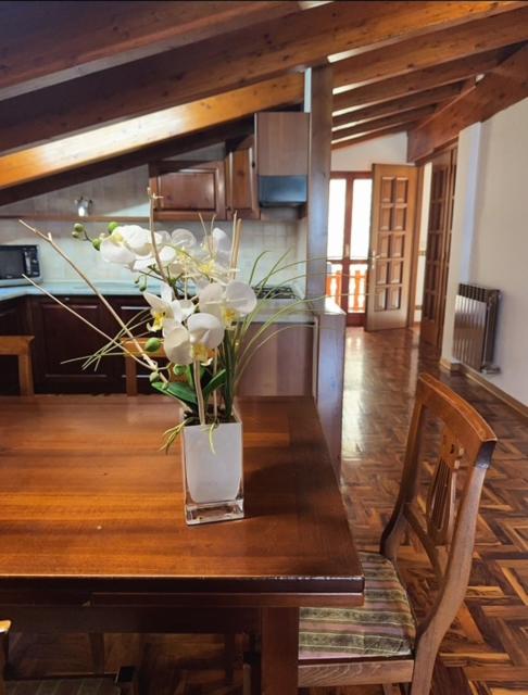 Mansarda Panoramica Lake & Mountain - Bed and Breakfast Sovere