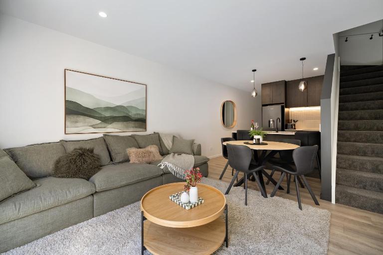 Moke Retreat, Queenstown - with parking - Bed and Breakfast Queenstown