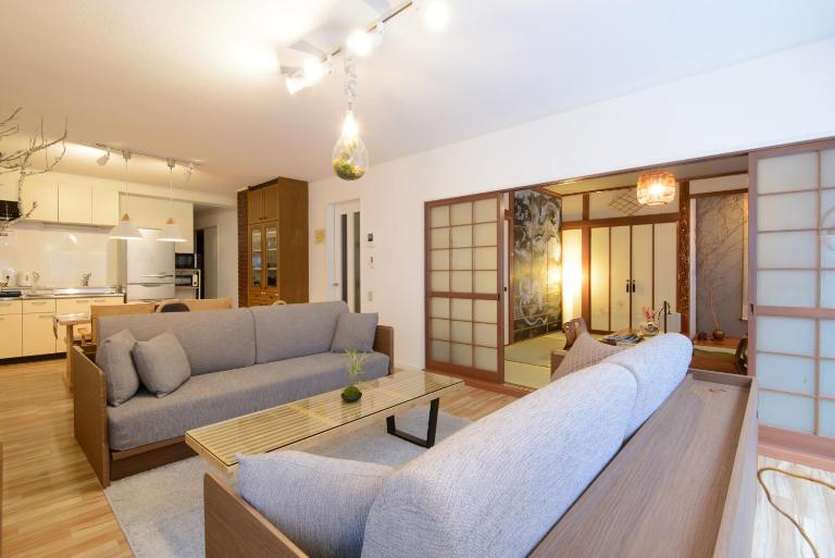 HH House Sapporo - Bed and Breakfast Sapporo