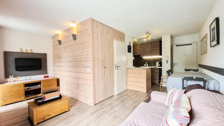 Résidence La Petite Ourse - Studio neuf · Centre station · Balcon MAE-7402 - Bed and Breakfast Flaine