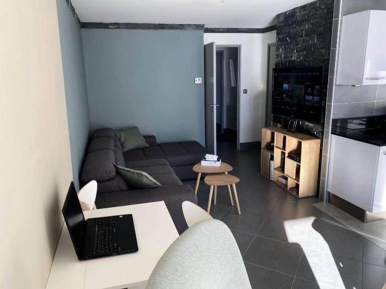 Résidence Royal Peyragudes Mp - T3/8pers -ROYAL 60B- Peyresourde MAE-5754 - Bed and Breakfast Germ