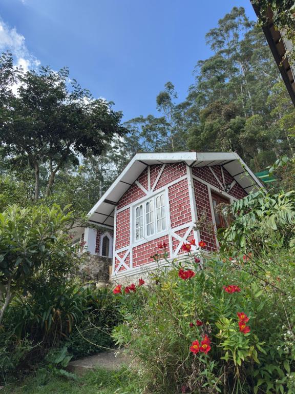 The Woodside Manor - B&B Nuwara Eliya