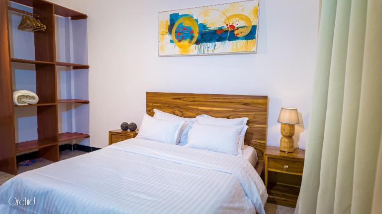 Orchid Homes - Cozy 1BR by Mbezi Beach Africana - B&B Dar es Salaam