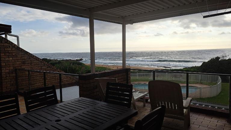 Hibberdene Beachfront Self-Catering 9 Catalina Bay - Chambres d'hôtes Hibberdene