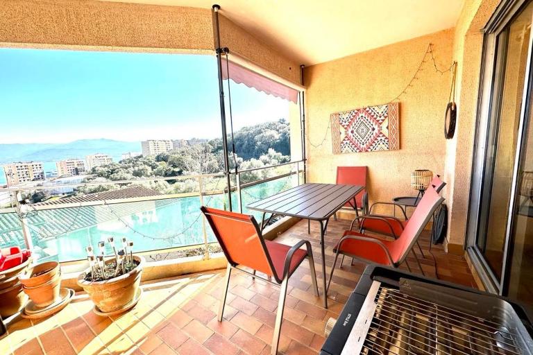 T2 in the heights of Ajaccio golf view sea - B&B Ajaccio
