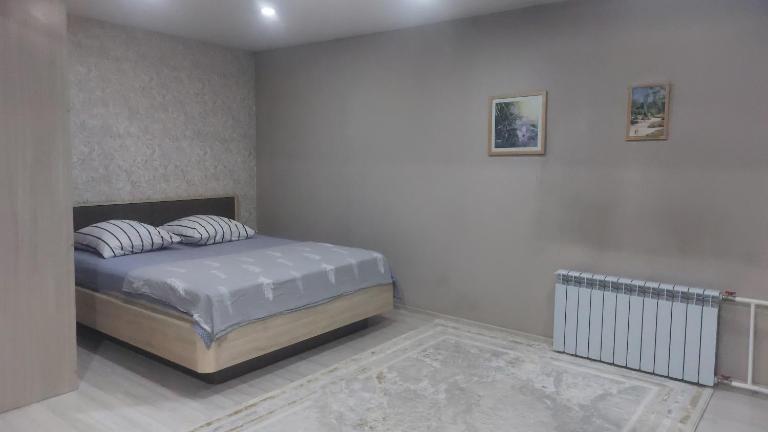 Квартира Казахстан 82 - Bed and Breakfast Ust-Kamenogorsk