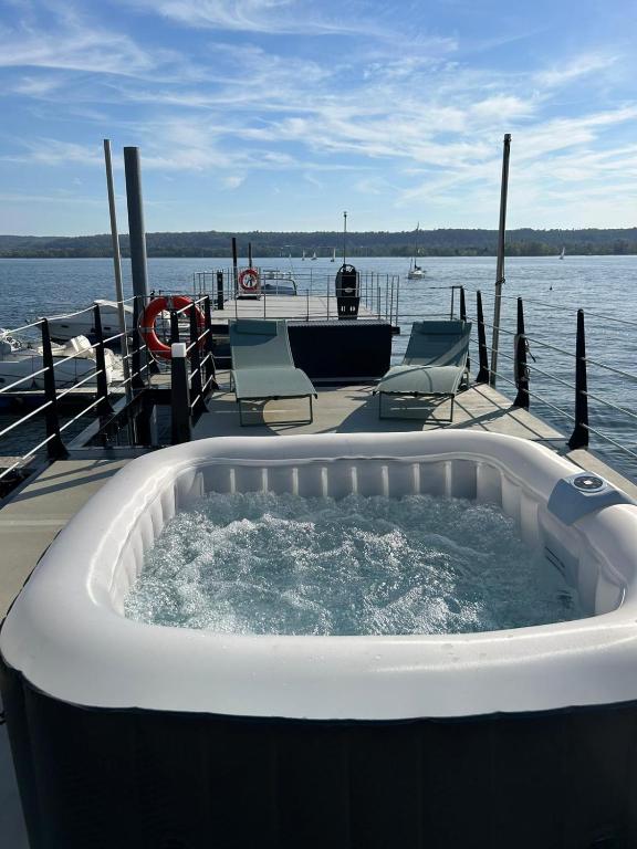 Celesia SKy Water Andromeda - Bed and Breakfast Sesto Calende