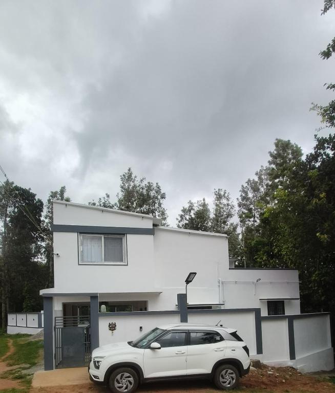 Lucky Hill guest house - Ferienwohnung Nāmakkal