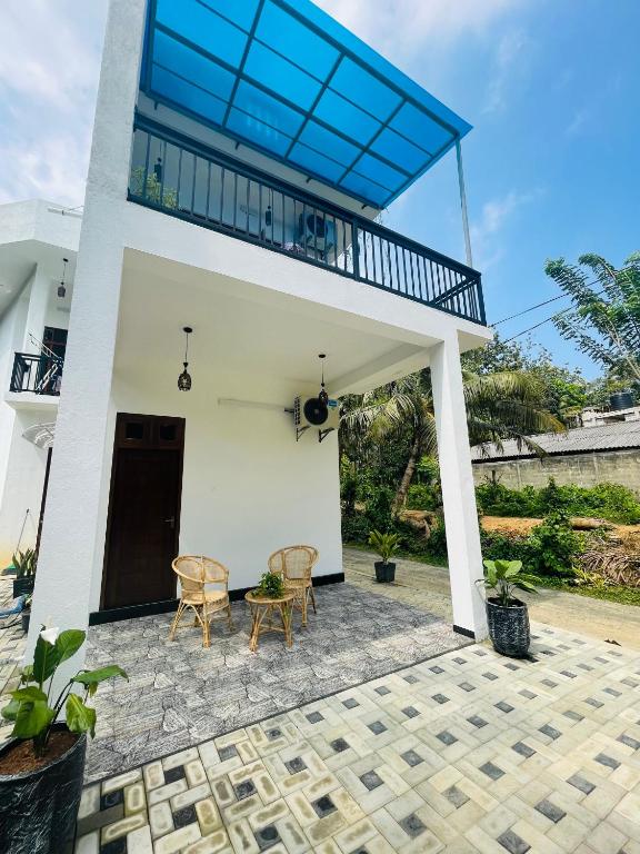 Thara Surf Inn Hiriketiya - Ferienwohnung Dikwella