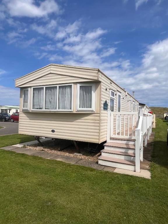 Kacos Caravan 3 bedroom 8 birth Find us on FB - Ferienwohnung Chapel Saint Leonards