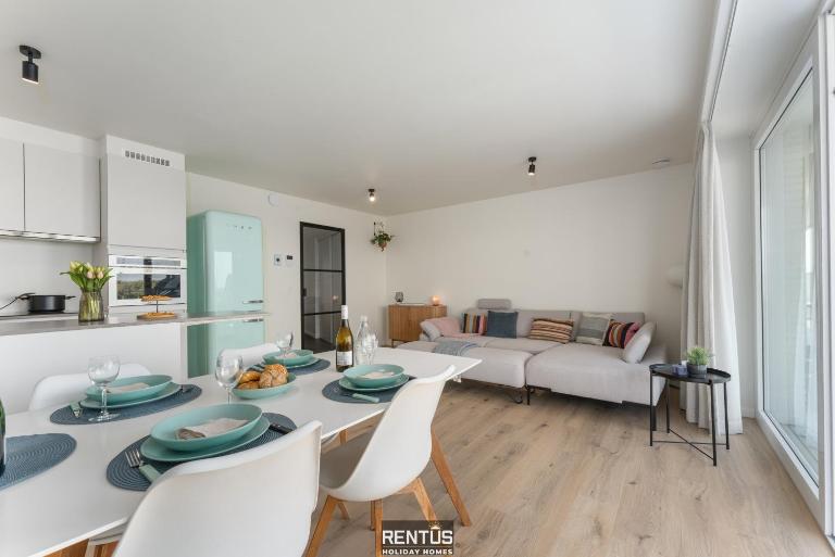 Zwem & Zen - spacious apartment with outdoor pool - B&B Nieuwpoort