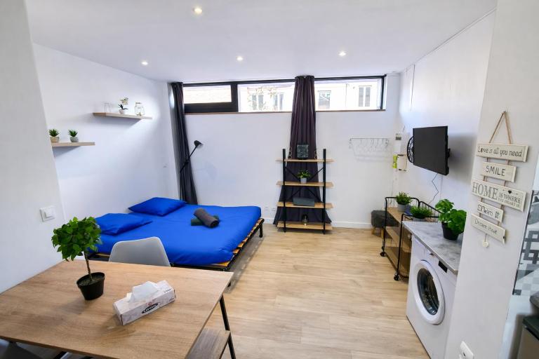 Studio avec terrasse - B&B Elbeuf