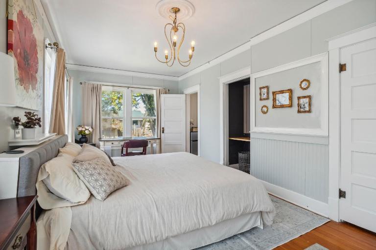 The Cooperhouse Grand Garden Suite - B&B Independence