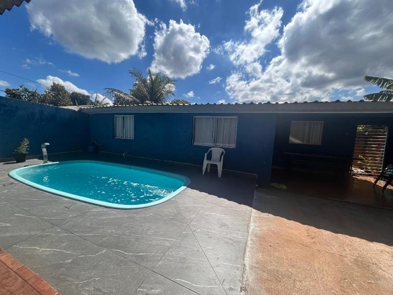 Casa com piscina no Ouro Verde, próx Argentina, Marco 3F e roda gigante - Bed and Breakfast Foz do Iguaçu