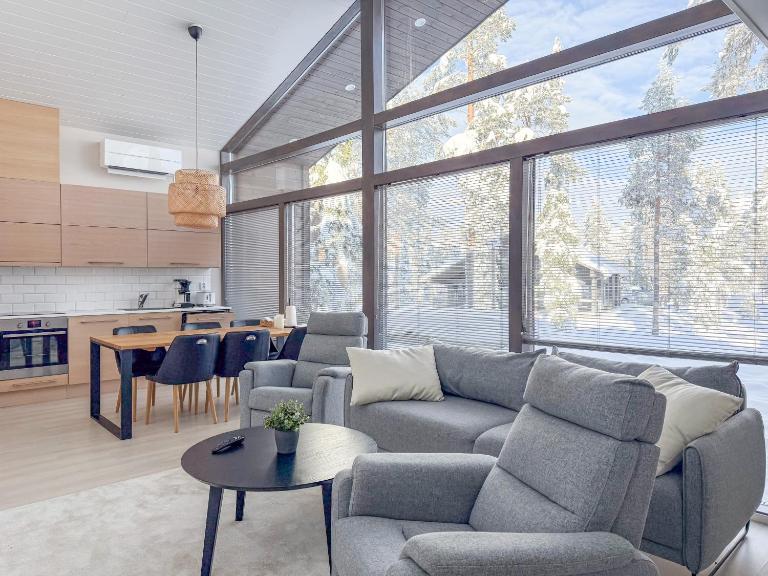 Spacious holiday home in a good location, stunning views - Chambres d'hôtes Ruka