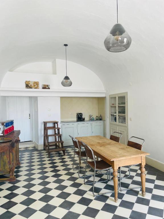 Cosmogama House - B&B Évora