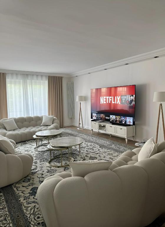 Prestigious 3BR - Sleeps 7 - Arc de Triomphe - Ferienwohnung Paris