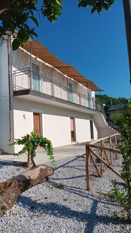 Affittacamere Nonna Ia - B&B Lustra