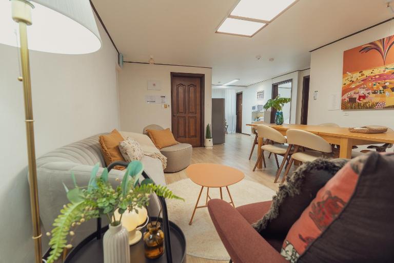 Yeonhue STAY - B&B Seoul