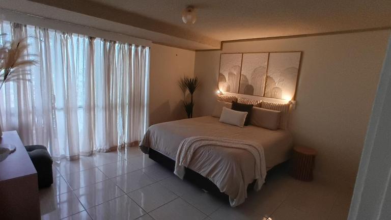 Lowanna Unit 10 24 Bulcock Beach Esplanade Bulcock Beach - B&B Caloundra