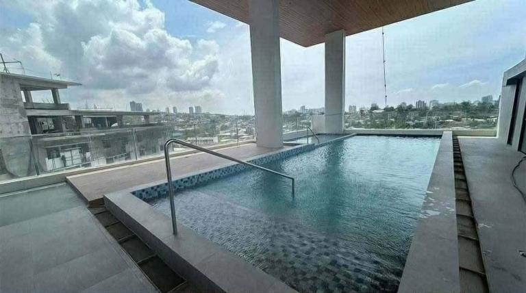 Cebu City Staycation Casamira Condotel - Bed and Breakfast Cebu City