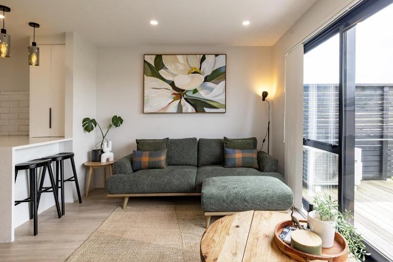 Modern Home - Close to Airport, direct views of Mangere Mountain and Ambury Farm - B&B Auckland