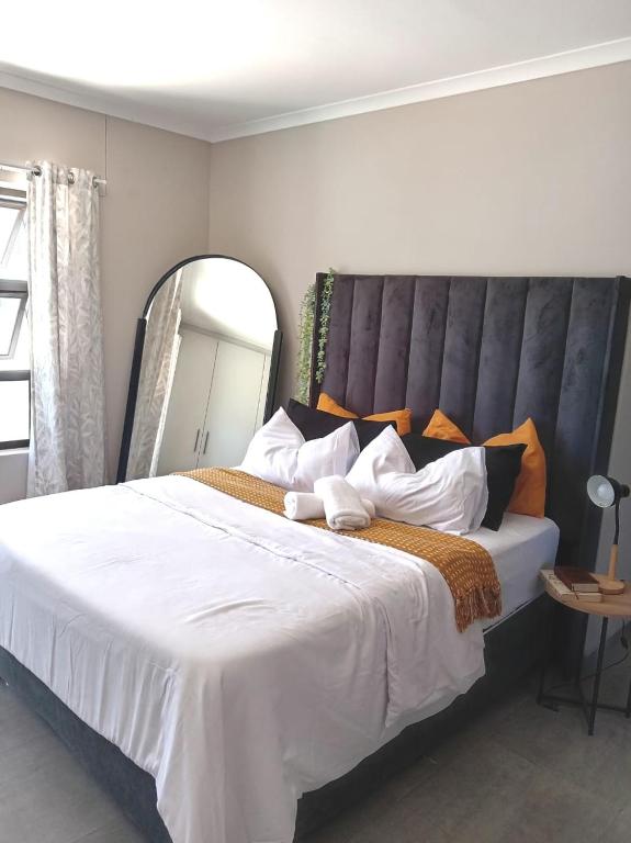 Eagles Nest Luxury B&B - B&B Ongwediva