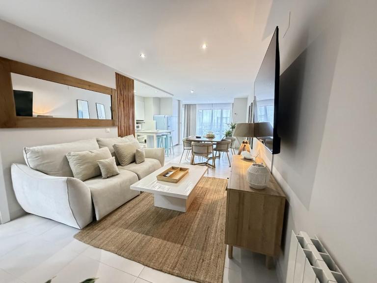 Beach & Chill By Claire Homes - B&B Castelldefels