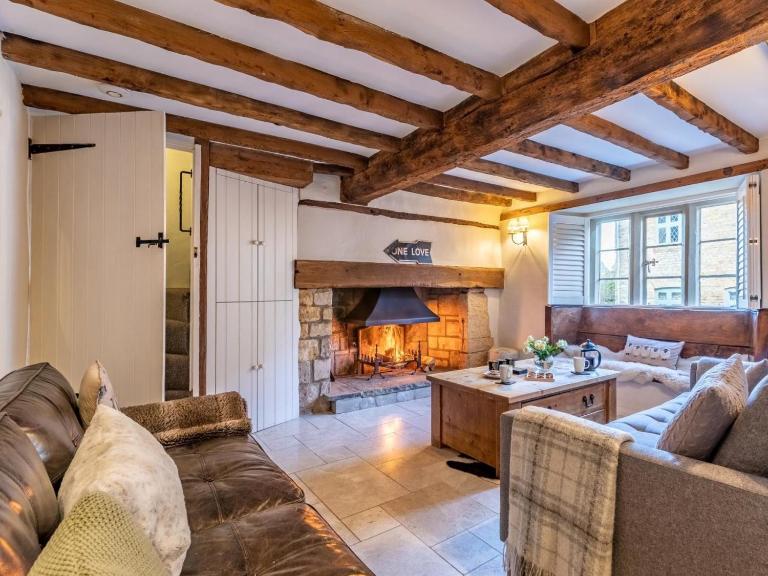 3 Bed in Cheltenham oc-49965 - B&B Lower Swell