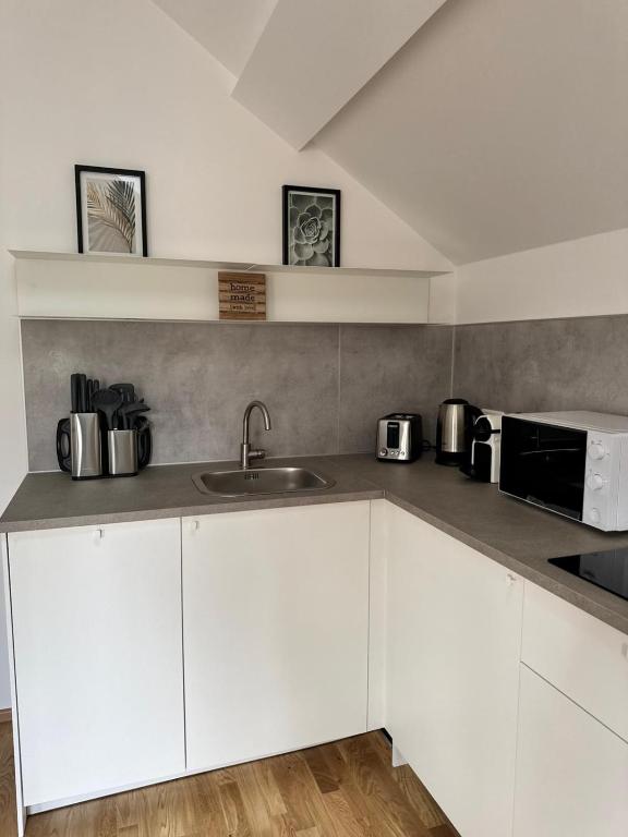 Modernes City-Apartment mit Parkplatz in Steyr - B&B Steyr